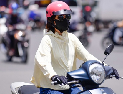 Nắng nóng gay gắt lan rộng trên cả nước