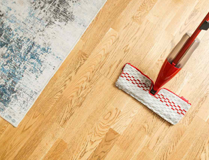 7 cách xử lý sàn gỗ trơn trượt không cần thay mới