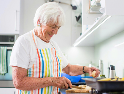 Nấu ăn tại nhà: Lợi ích không chỉ nằm ở bữa ăn