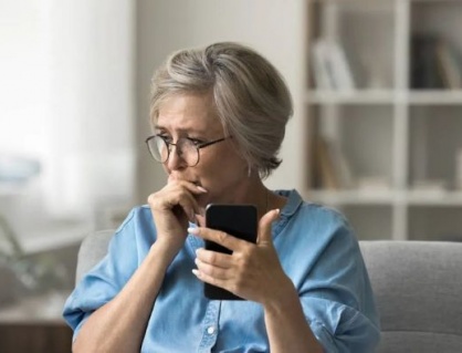 Giúp người cao tuổi nâng cao cảnh giác với lừa đảo trực tuyến