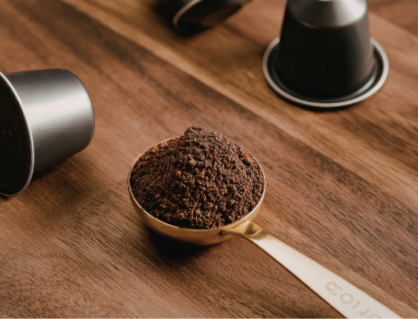 6 mẹo tận dụng bã cà phê để dọn dẹp và làm đẹp ít người biết