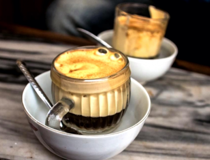 Cà phê trứng “gây sốt” mạng xã hội có thực sự tốt cho sức khỏe?