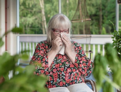 Mách bạn 6 cách giảm triệu chứng dị ứng phấn hoa