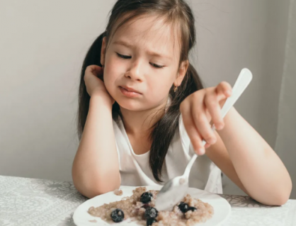 Mối liên hệ giữa sức khoẻ đường ruột và chứng tự kỷ ở trẻ 