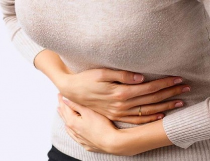 Dấu hiệu u nang buồng trứng cần mổ nội soi