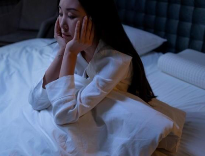 Vì sao tim mạch yếu khiến nhiều người hay thức giấc lúc 2-3 giờ sáng?