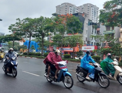 Bớt nắng nóng, mưa xuất hiện nhiều nơi trên cả nước