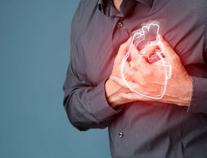 Làm sao để giảm khó thở, mệt cho người suy tim độ 3?