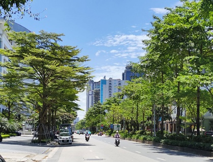 Bắc và Trung Bộ nắng gắt, Nam Bộ mưa dông