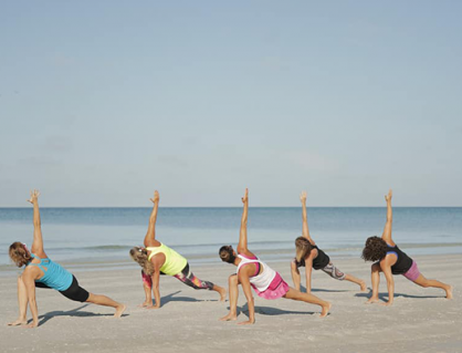 WHO: Yoga giúp duy trì sức khỏe khi về già
