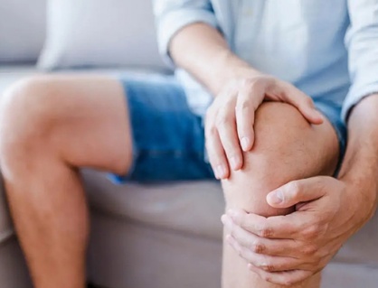 Bài tập giúp người đau khớp gối vận động linh hoạt hơn