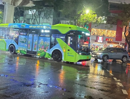 Bắc Bộ oi nóng, đêm có mưa dông
