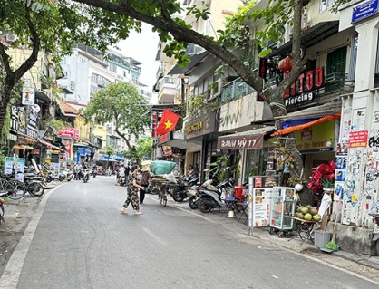 Trung Bộ nắng nóng, Bắc Bộ mưa vài nơi