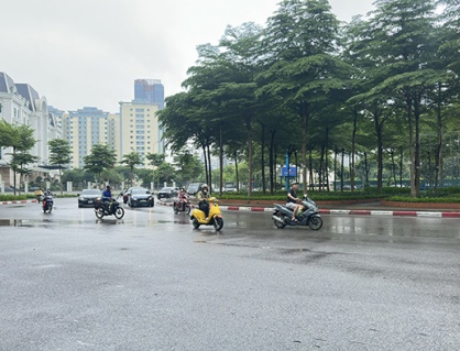 Bắc Bộ có mưa, Trung Bộ nắng nóng