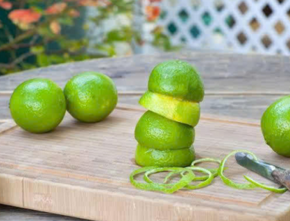 5 cách dùng vỏ chanh để làm sạch, khử mùi trong nhà
