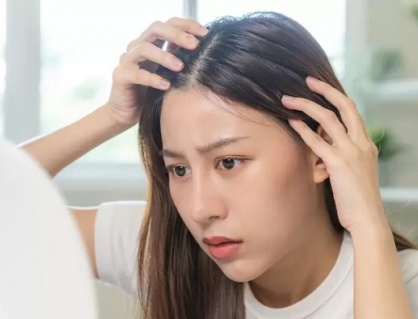Vì sao mùa Thu là “mùa rụng tóc”?