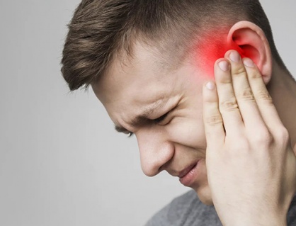 Bị ù tai, đau đầu nên làm gì cải thiện?