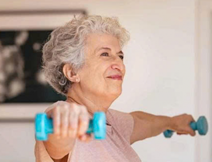 Giải pháp cải thiện khả năng vận động cho người bệnh Parkinson