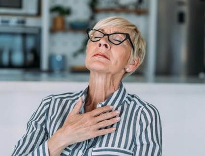Triệu chứng cảnh báo rung nhĩ: Vì sao nhiều người thường bỏ lỡ?