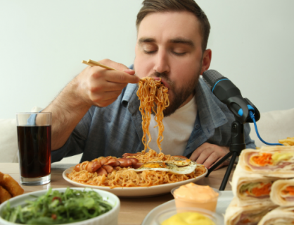 Vì sao trời lạnh khiến bạn thèm đồ ăn béo, nhiều năng lượng?