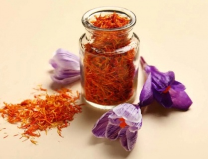 Dùng hoa nghệ tây saffron có lợi ích gì?