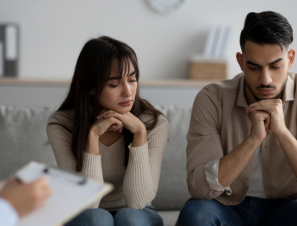 Làm gì khi kết quả khám sức khỏe sinh sản bất thường?