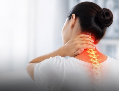 Thoái hóa cột sống cổ nguy hiểm ra sao?