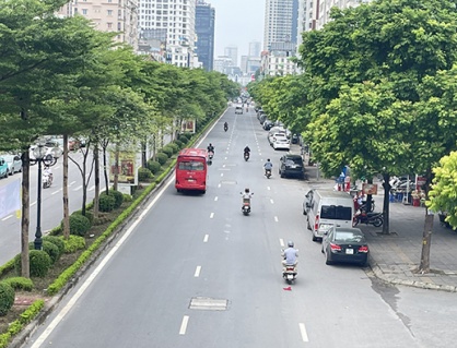 Bắc Bộ nắng oi, Nam Bộ chiều tối mưa dông