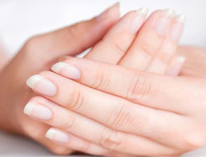 Cách hạn chế tổn thương móng tay, móng chân