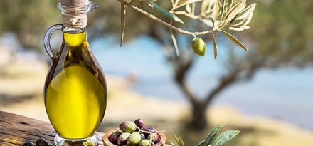 Dầu olive - bí quyết làm đẹp của cô dâu Italia