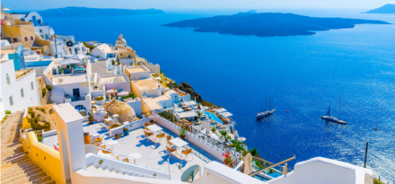 Học cách sống chậm tại Santorini