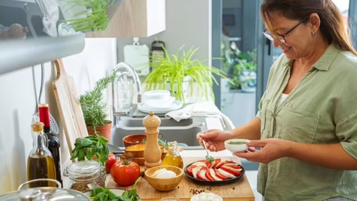 Chế độ ăn đơn giản giúp giảm triệu chứng ruột kích thích