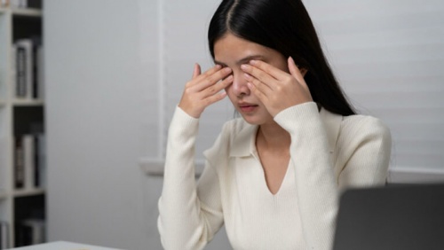 Biến chứng khô mắt không nên xem nhẹ