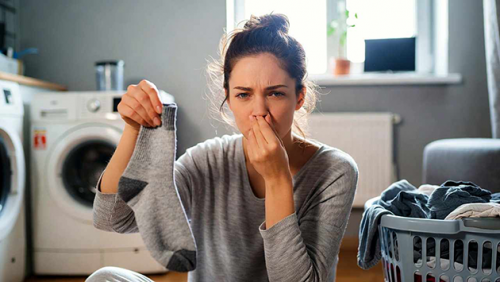 Vì sao nên thay tất mỗi ngày?