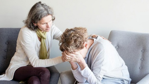 Trầm cảm ở tuổi trung niên tăng nguy cơ sa sút trí tuệ sau này