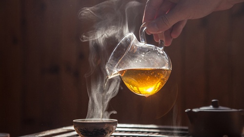 Cách chọn trà để giữ ấm cơ thể từ bên trong