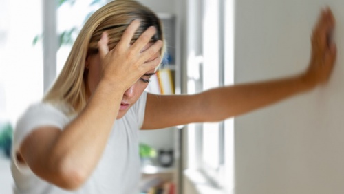 Nhịp tim nhanh, chóng mặt có thể do nhịp tim nhanh tư thế đứng