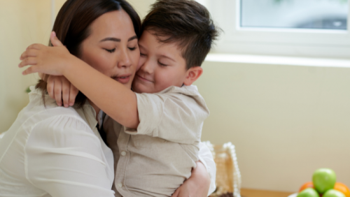 5 yếu tố quan trọng trong mối quan hệ mẹ và con trai