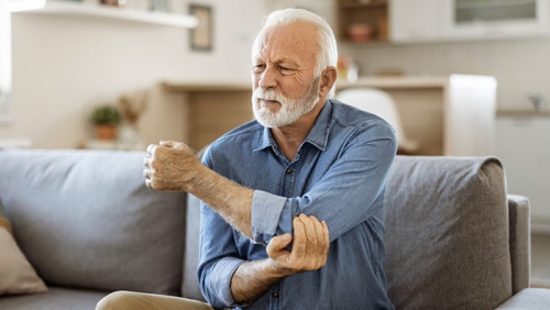 Bí quyết bảo vệ xương khi bước sang tuổi trung niên