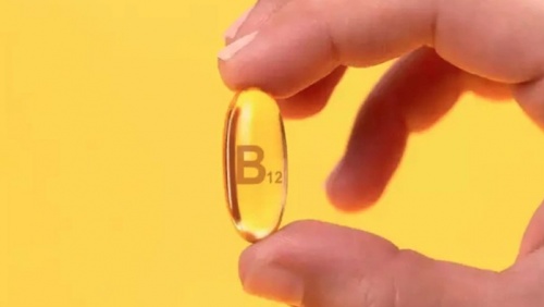 Dấu hiệu trên da cho thấy cơ thể cần bổ sung vitamin B12