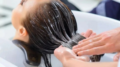 Những thành phần dễ gây rụng tóc khi sử dụng sai cách