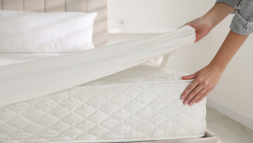7 dấu hiệu cảnh báo đã đến lúc bạn phải thay đệm mới