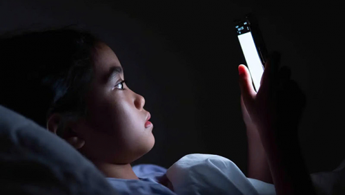 Trẻ đối mặt nguy cơ mắc bệnh từ thói quen hàng ngày