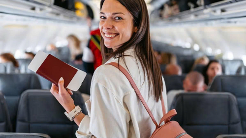 Bí quyết giữ gìn sức khỏe trên chuyến bay dài