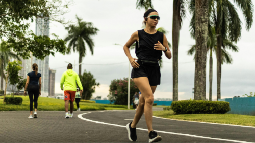 Vì sao chỉ cần chạy bộ mỗi ngày cũng đủ để khỏe hơn?