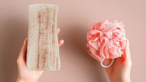 Bông tắm: Nguy cơ nhiễm khuẩn khi vệ sinh không đúng cách