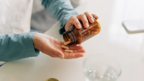 Sắt và vitamin B12: Bộ đôi quan trọng cho quá trình tạo máu