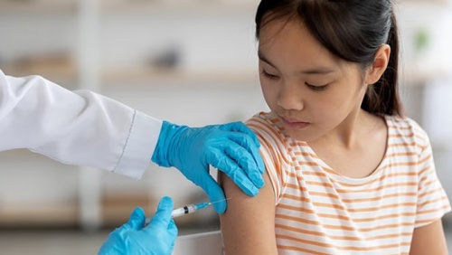 Tỷ lệ tử vong do ung thư cổ tử cung ở phụ nữ trẻ giảm nhờ vaccine HPV