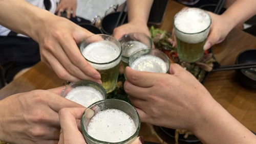 Dấu hiệu cho thấy đã đến lúc bạn cần bỏ bia