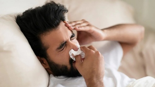 Làm gì để hết nghẹt mũi ban đêm?
